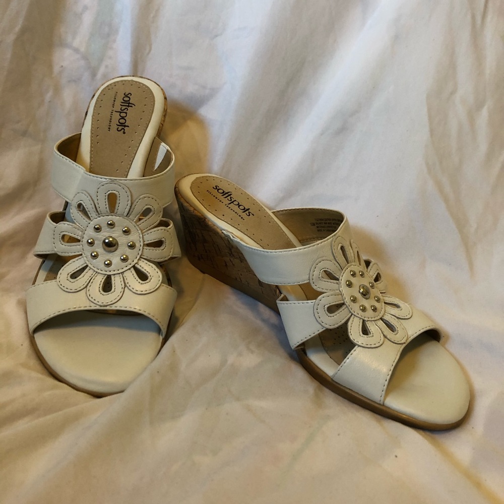 Soft Spots White sandals